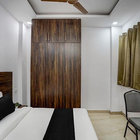 Hotel Townhouse Cloud Bay à Gurgaon Extérieur photo