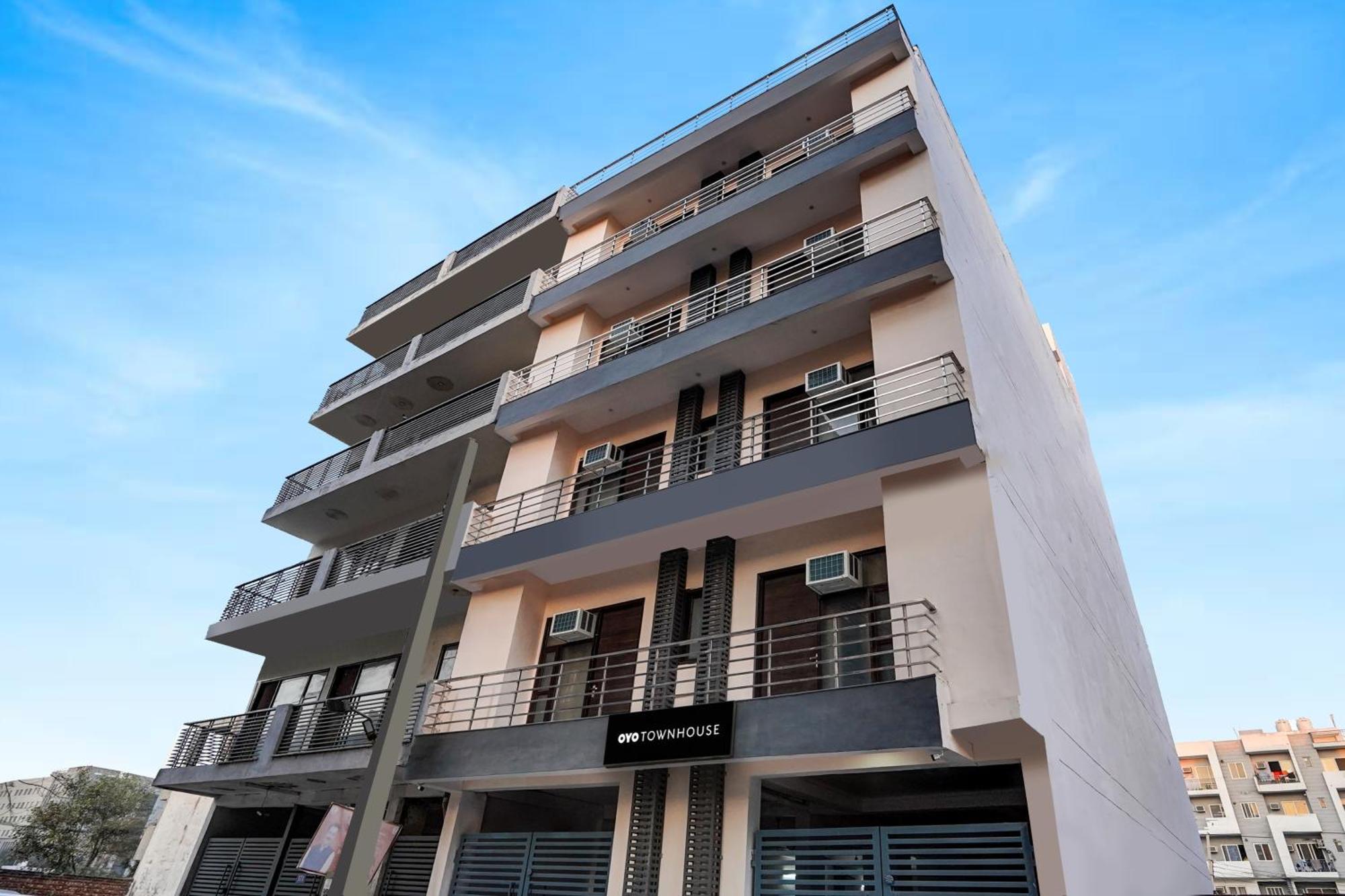Hotel Townhouse Cloud Bay à Gurgaon Extérieur photo