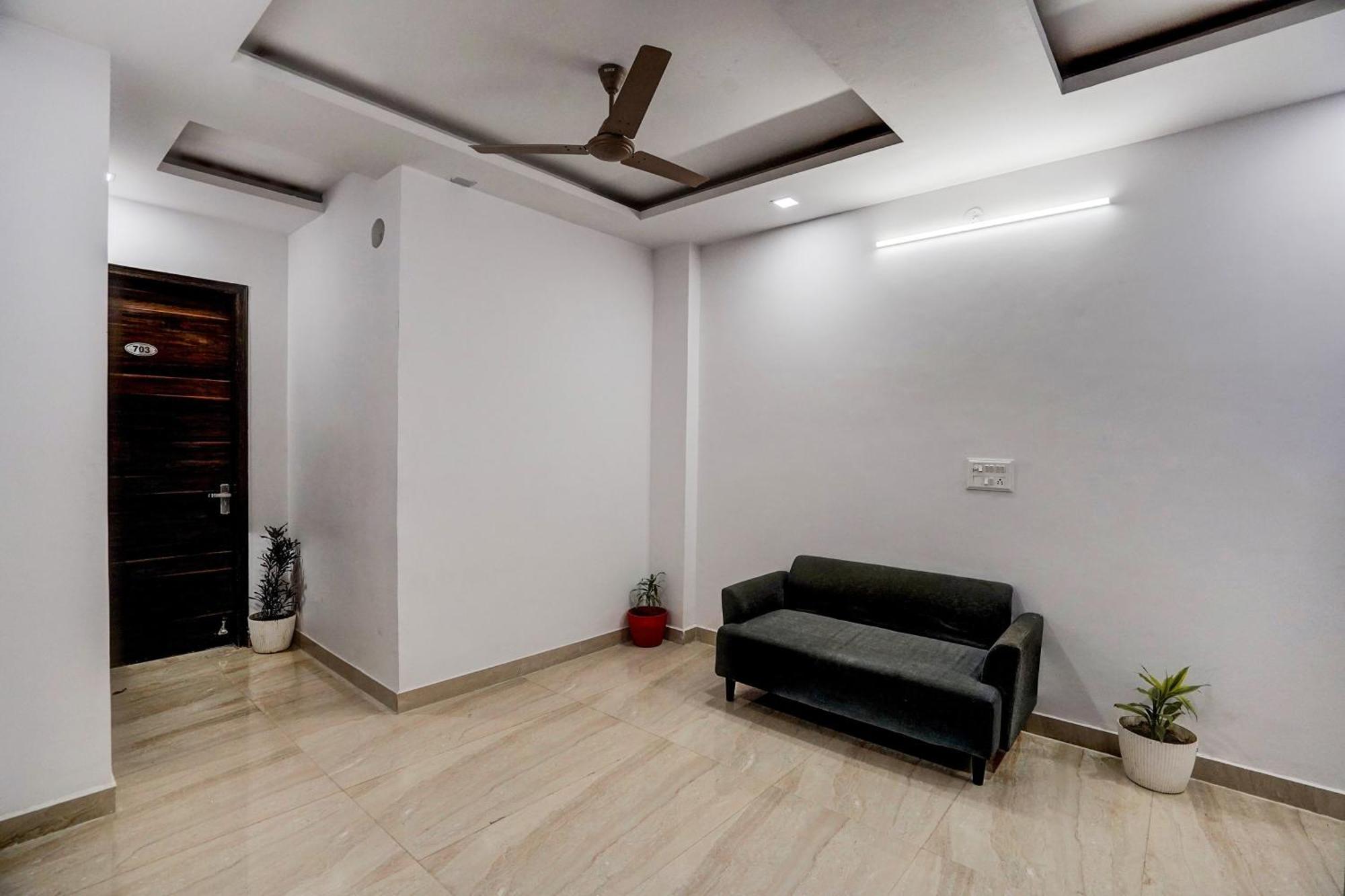 Hotel Townhouse Cloud Bay à Gurgaon Extérieur photo